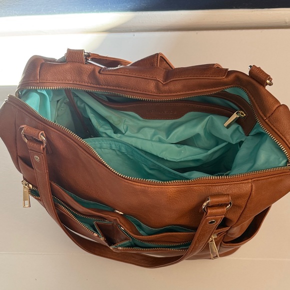 Miss Fong × MOMINSIDE Mom Diaper Bag with 14 Pockets, 4 Large Insulated Pockets - Picture 2 of 8